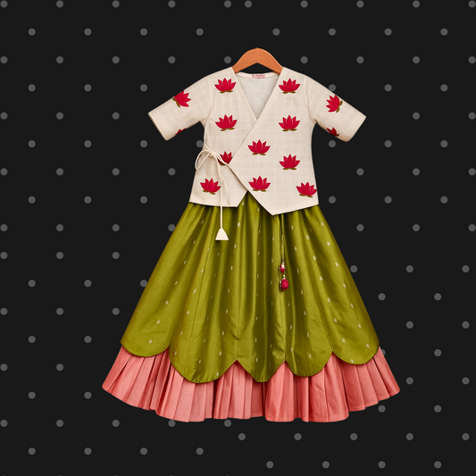 Shringāra – The Rasa of Love and Beauty (Top & Bottom)