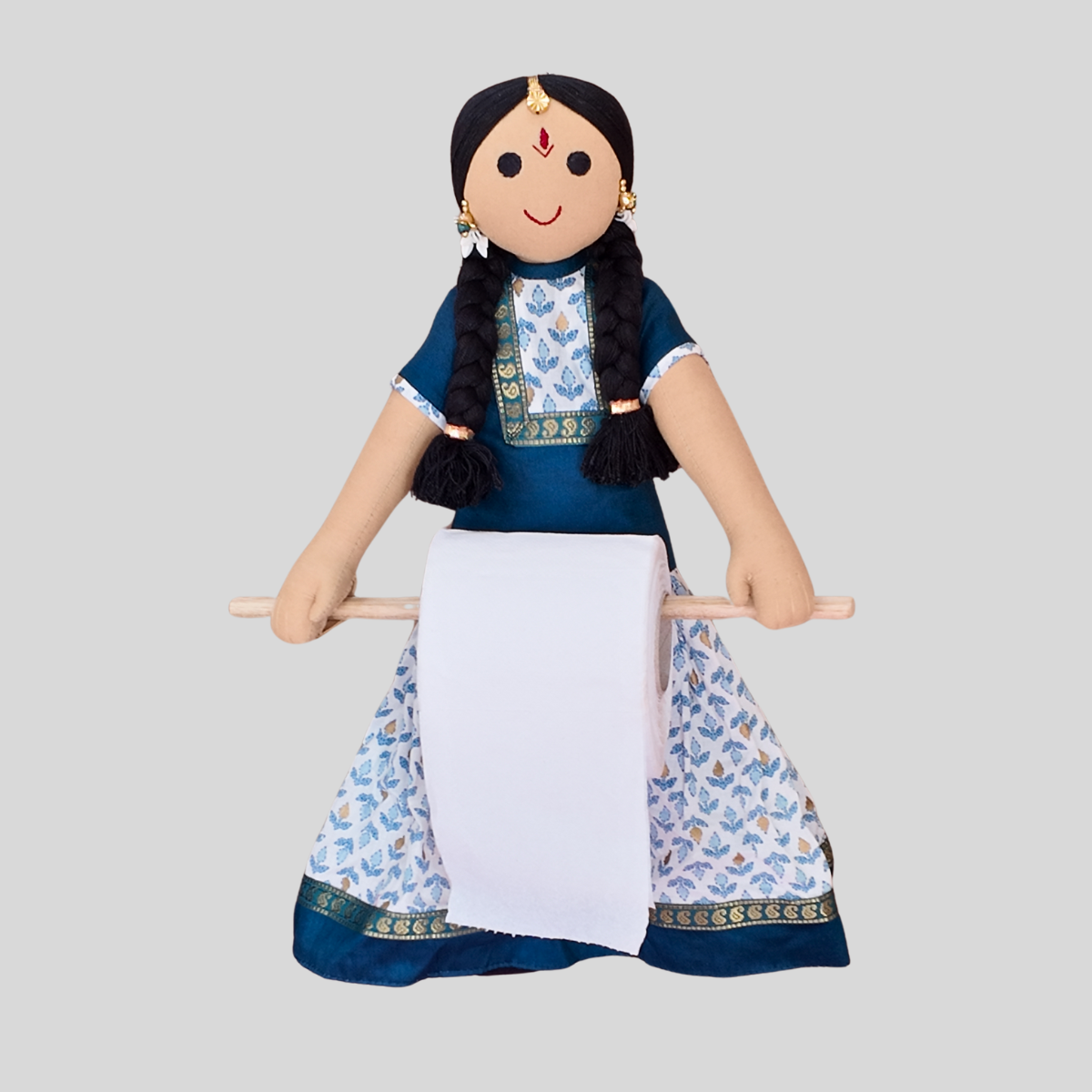 KANNAMMA (Paavadai Sattai) – The Charming and Functional Doll