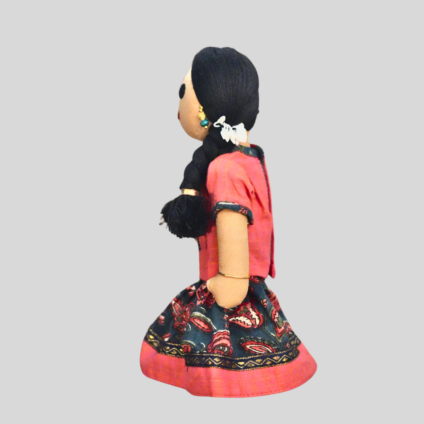 KANMANI (Pavadai Sattai) - Traditional Tamil Nadu Doll