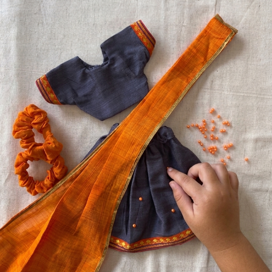 Girl Doll outfits - Festive