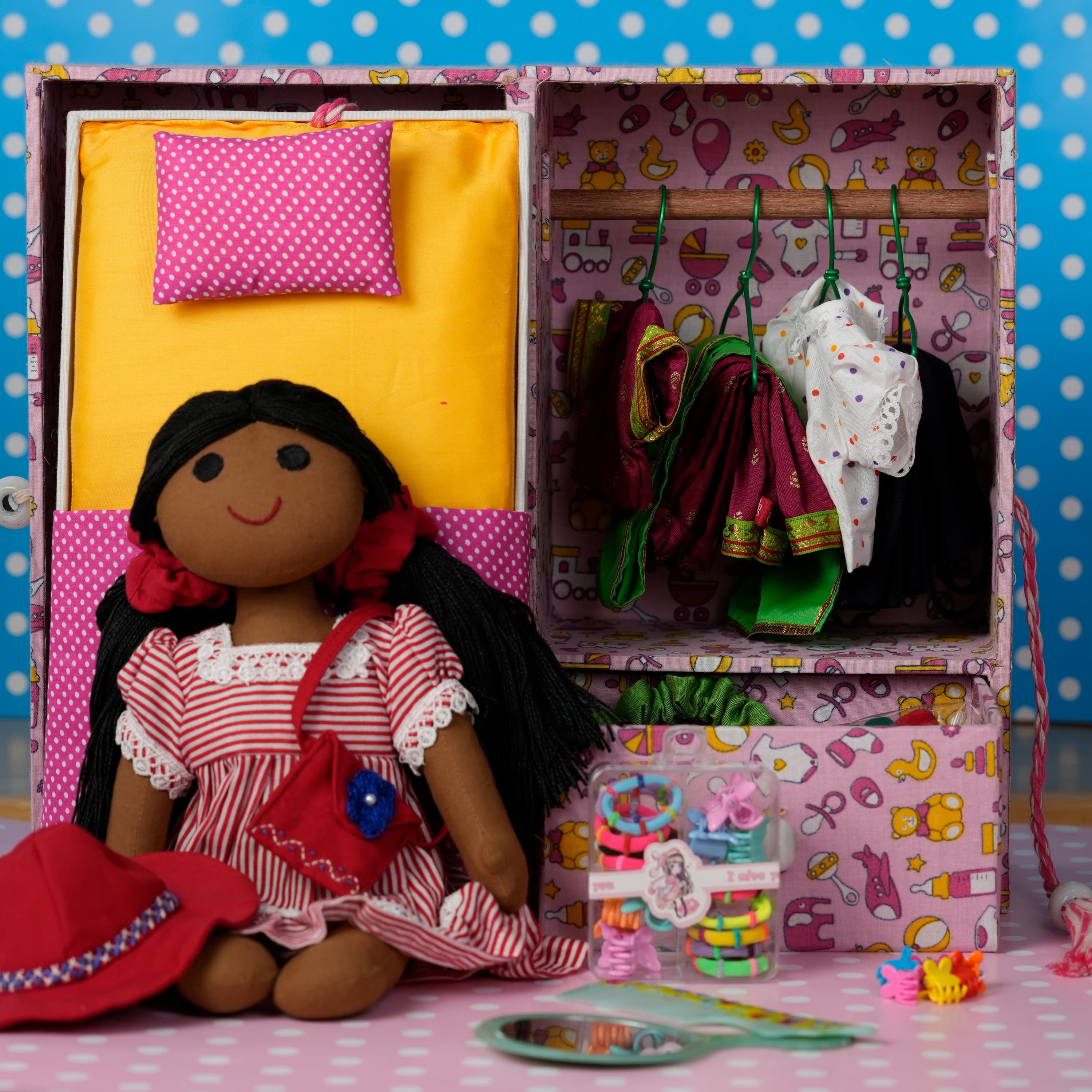 Meenu's Trunk- Doll wardrobe & Play set